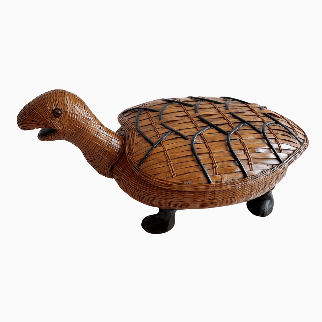 Vintage Shanghai Handicrafts Rattan Turtle Box